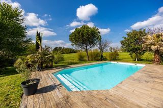  Maison � vendre 8 pi�ces 230 m�