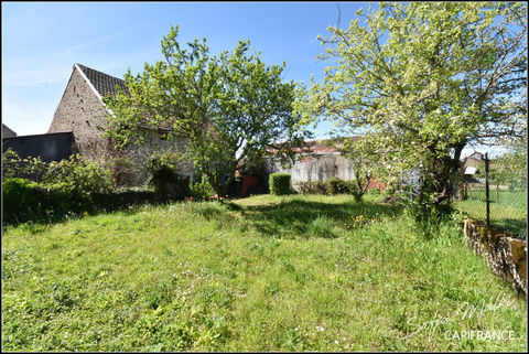   Dpt Cher (18), � vendre - maison, grange et jardin - 6 pi�ces 110 m2 Maison - 6 pi�ce(s) - 114 m�