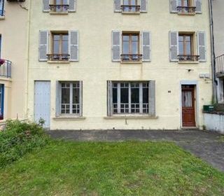  Maison � vendre 15 + pi�ces 270 m�