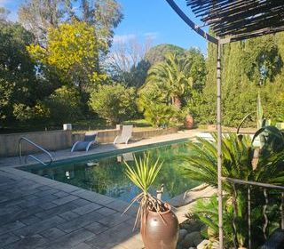  Villa � vendre 6 pi�ces 165 m�