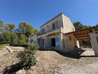  Propri�t�/ch�teau � vendre 6 pi�ces 180 m�