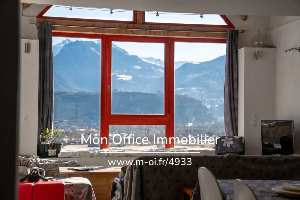 � vendre  Maison R�otier (05600)