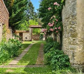  Maison � vendre 11 pi�ces 250 m�