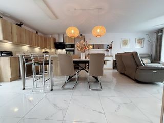  Maison � vendre 4 pi�ces 95 m�