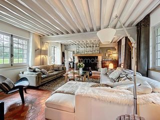  Maison � vendre 7 pi�ces 210 m�