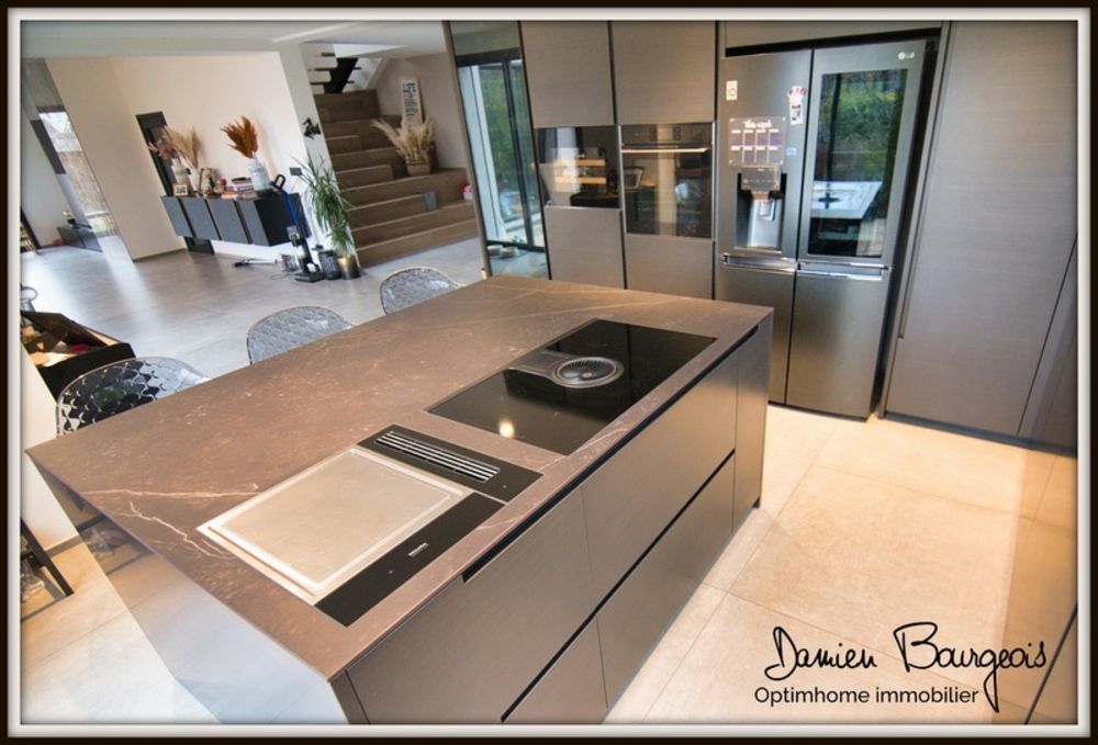 � vendre  Maison Ornex (01210)