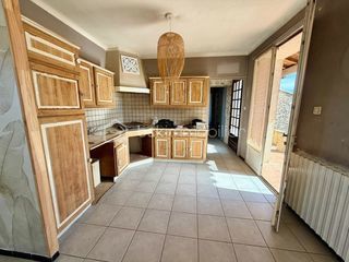  Maison � vendre 9 pi�ces 2600 m�