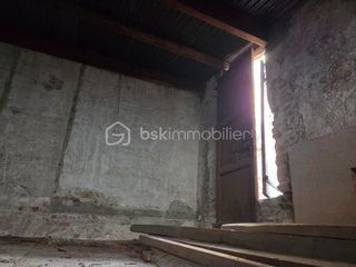  Remise / Grange � vendre 1 pi�ce 30 m�