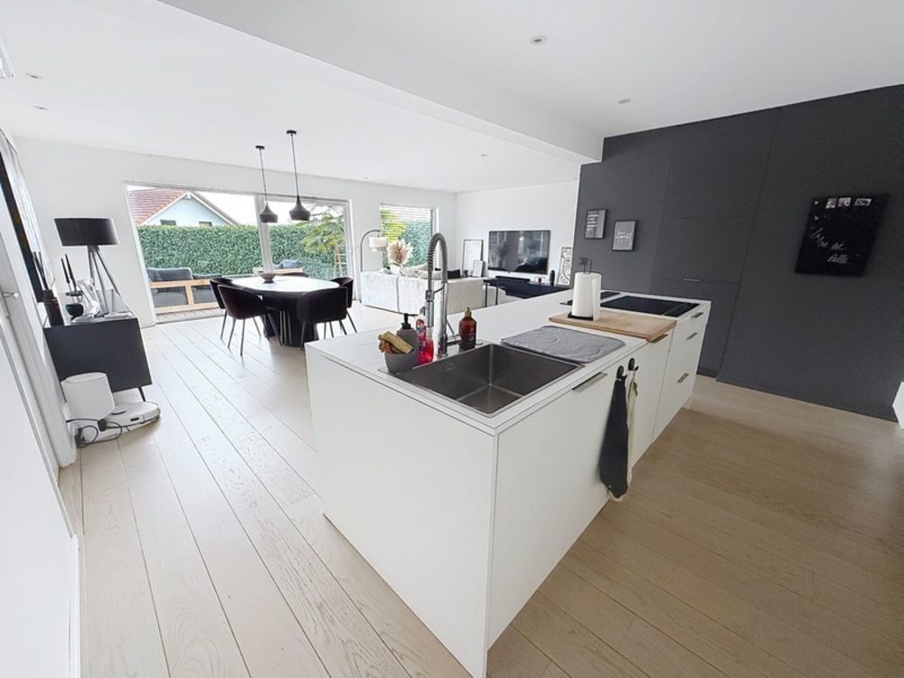 � vendre  Maison Cranves-Sales (74380)