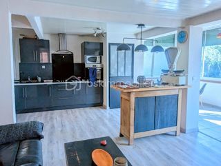  Villa � vendre 9 pi�ces 160 m�