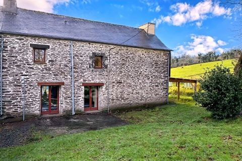   Maison en pierre de 111m� avec terrain - Campagne et tranquillit�  � Lop�rec (29) Maison - 5 pi�ce(s) - 110 m�