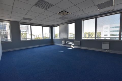 Plateau avec grande flexibilit&eacute; d'am&eacute;nagement 418250 93420 Villepinte