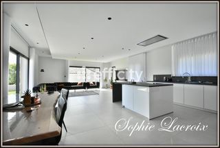  Villa � vendre 5 pi�ces 135 m�