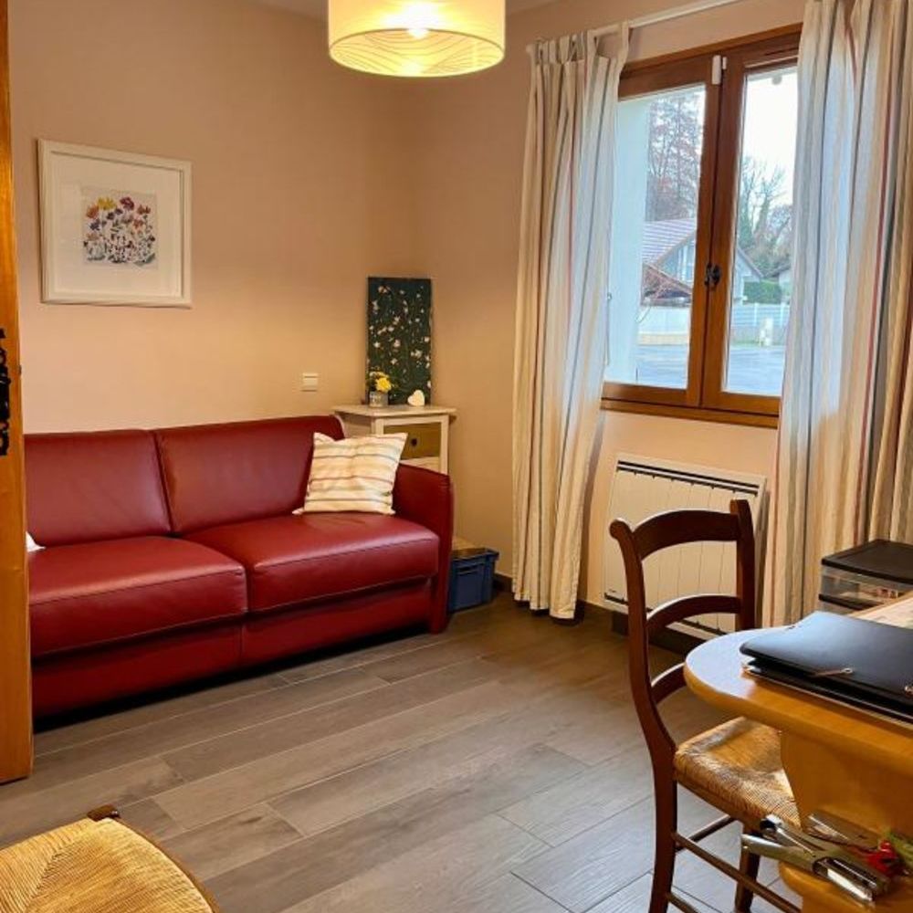 � vendre  Maison Chevry (01170)