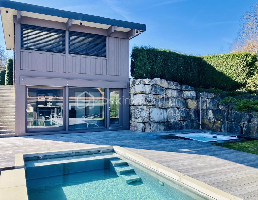 � vendre  Propri�t�/ch�teau La Roche-sur-Foron (74800)