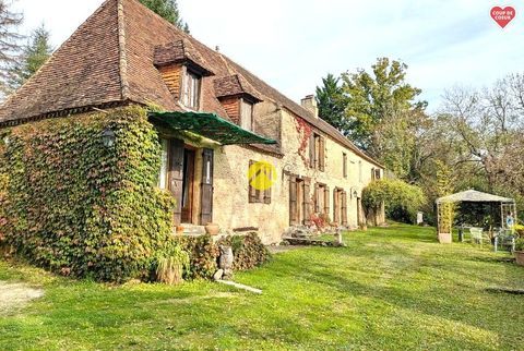   BELLE LONGERE BEAUCOUP DE CACHET Maison - 7 pi�ce(s) - 217 m�