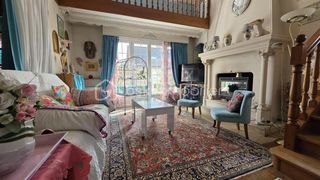  Maison � vendre 8 pi�ces 262 m�