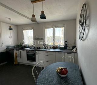  Appartement � vendre 4 pi�ces 148 m�