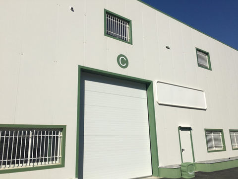 Entrep&ocirc;t/bureau &agrave; louer GEMENOS (13) 2554 13420 Gemenos