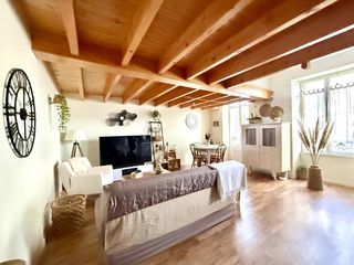  Immeuble � vendre 6 pi�ces 151 m�