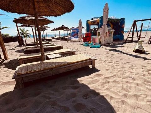 Club de plage & parc de jeux au bord de mer � Canet-en-Roussillon 189000 66140 Canet en roussillon