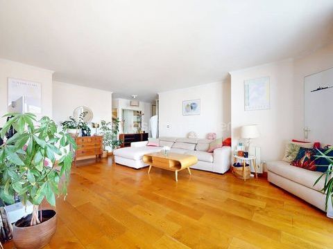   RARE - COUP DE COEUR - APPARTEMENT T5 114 M2 REFAIT A NEUF PROXIMITE CENTRE VILLE TRANSPORT Appartement - 5 pi�ce(s) - 103 m�