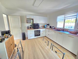  Propri�t�/ch�teau � vendre 6 pi�ces 160 m�