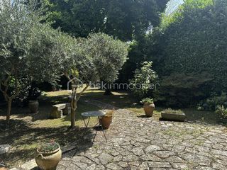  Maison � vendre 11 pi�ces 272 m�