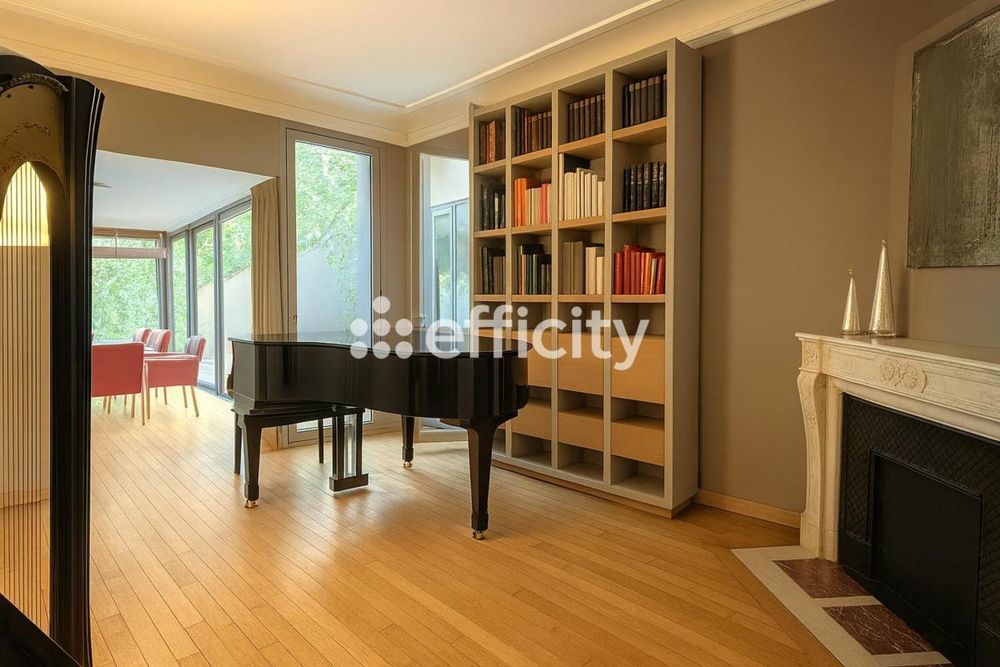 � vendre  Villa Saint-Maurice (94410)