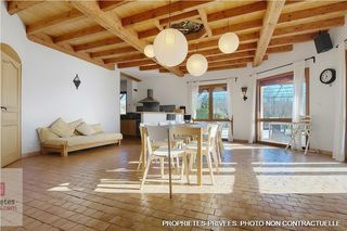  Maison � vendre 8 pi�ces 215 m�