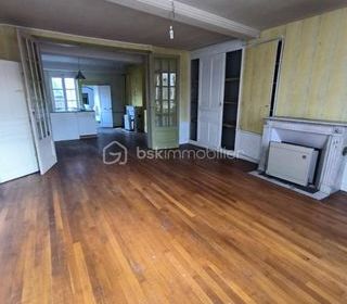  Immeuble � vendre 7 pi�ces 228 m�