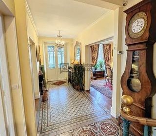  Propri�t�/ch�teau � vendre 11 pi�ces 266 m�