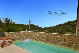  Maison � vendre 9 pi�ces 335 m�