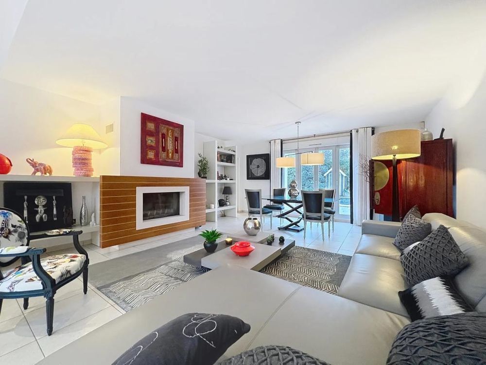 � vendre  Villa Bailly-Romainvilliers (77700)