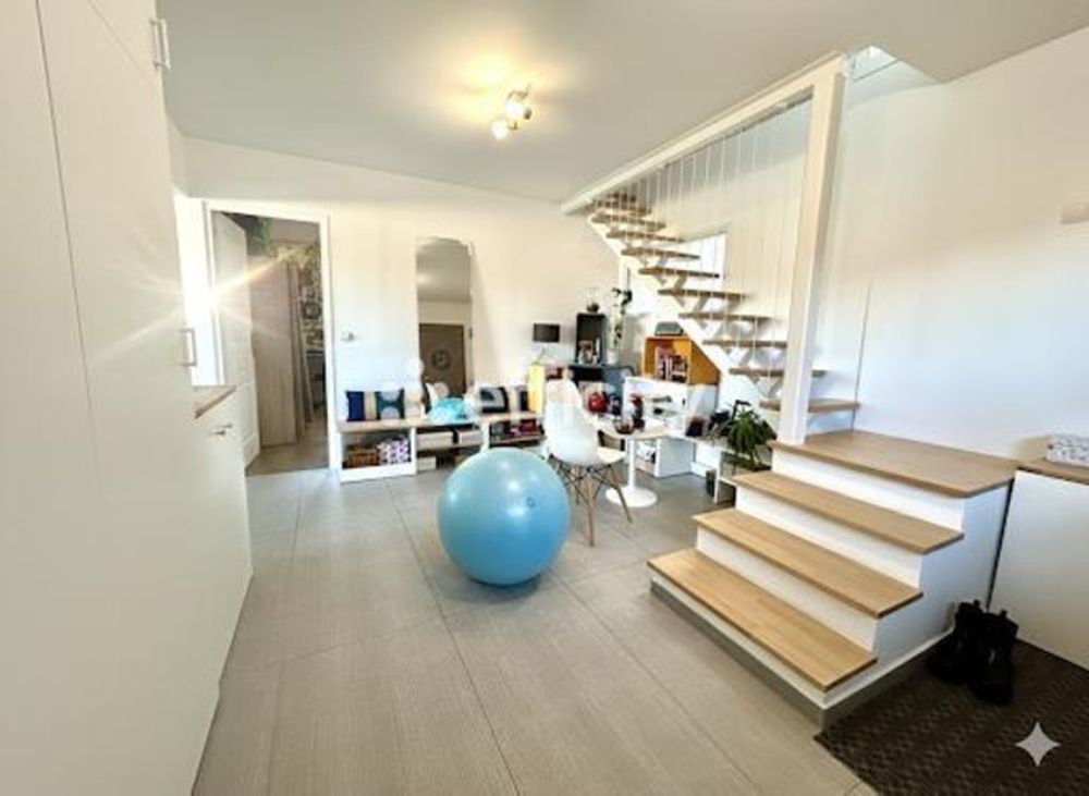 � vendre  Villa Cagnes-sur-Mer (06800)