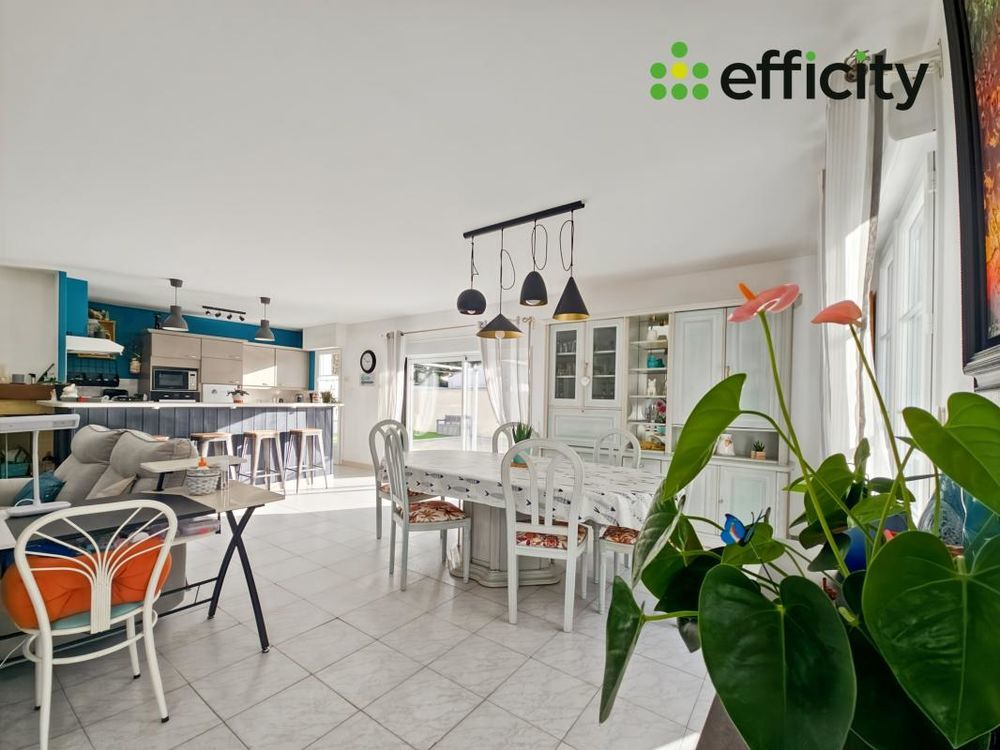 � vendre  Maison Sainte-Marie-de-R� (17740)