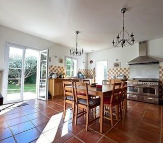  Villa � vendre 12 pi�ces 433 m�