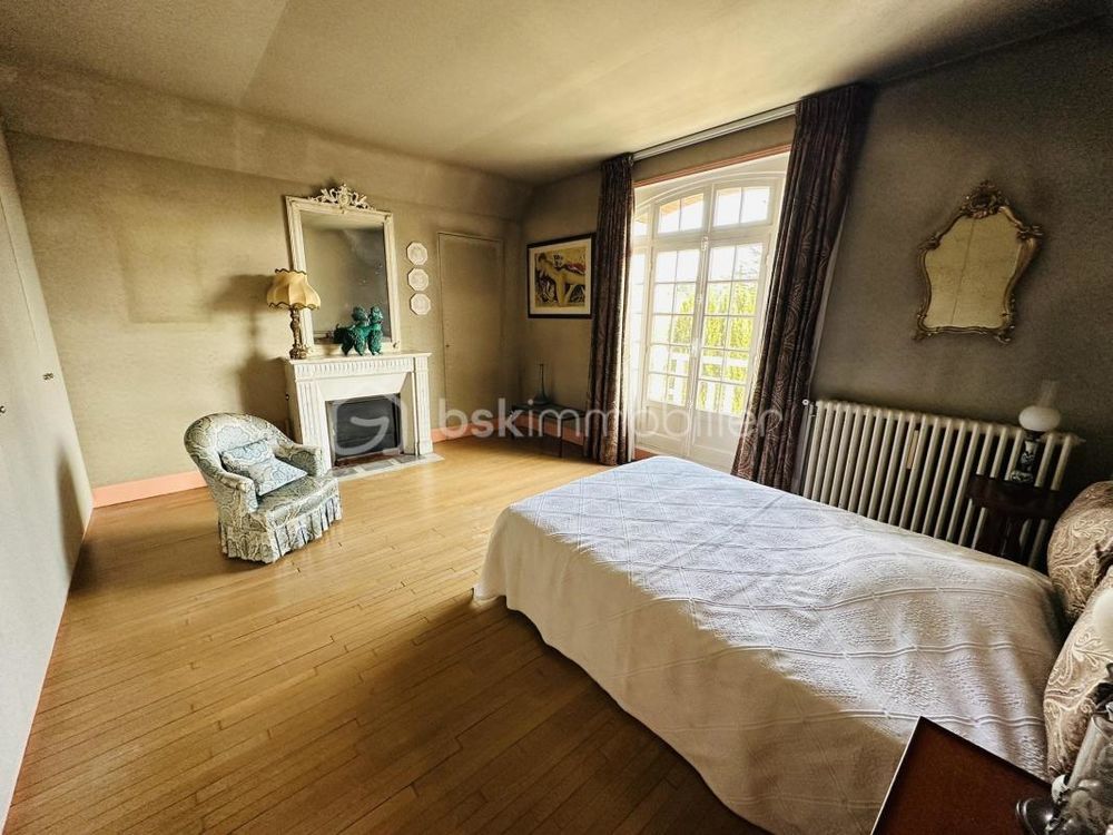 � vendre  Propri�t�/ch�teau Bois-le-Roi (77590)