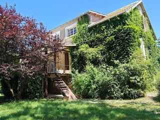  Maison � vendre 8 pi�ces 198 m�