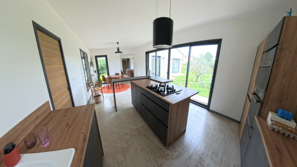 � vendre  Villa Saint-Mathieu-de-Tr�viers (34270)