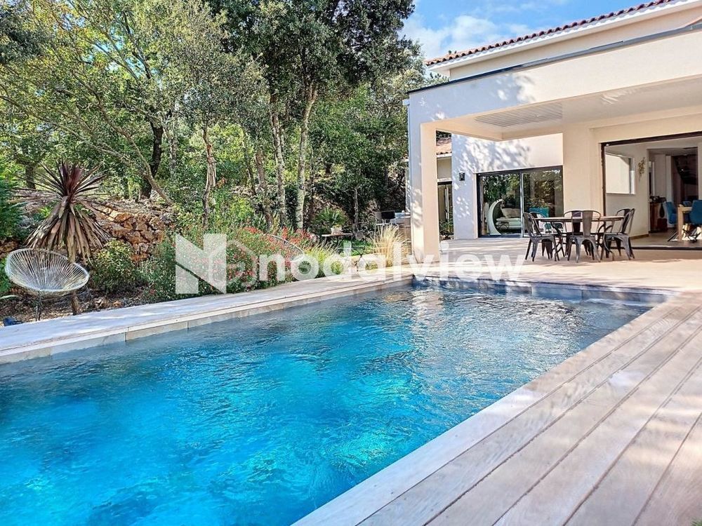 � vendre  Villa Causse-de-la-Selle (34380)