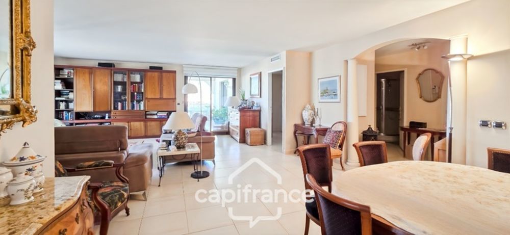 � vendre  Appartement Sanary-sur-Mer (83110)