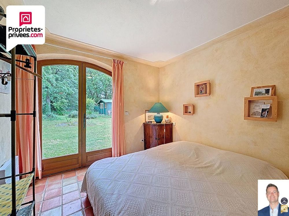 � vendre  Villa Saint-C�zaire-sur-Siagne (06530)