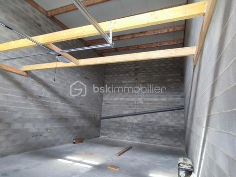 AURAY LOCATION CELLULE ARTISANALE 1320 56400 Auray