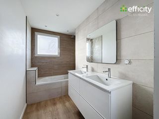  Maison � vendre 6 pi�ces 150 m�