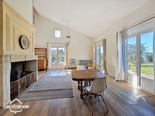  Maison � vendre 15 + pi�ces 449 m�