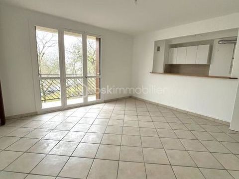   Appartement 4 pi�ces avec balcons � Chantilly Appartement - 4 pi�ce(s) - 68 m�