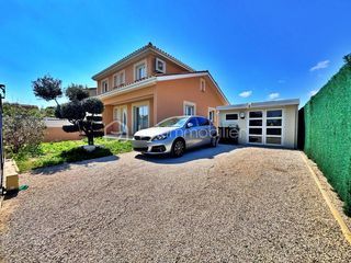  Villa � vendre 5 pi�ces 135 m�