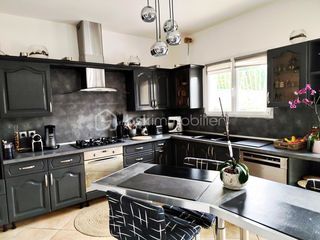  Maison � vendre 6 pi�ces 165 m�