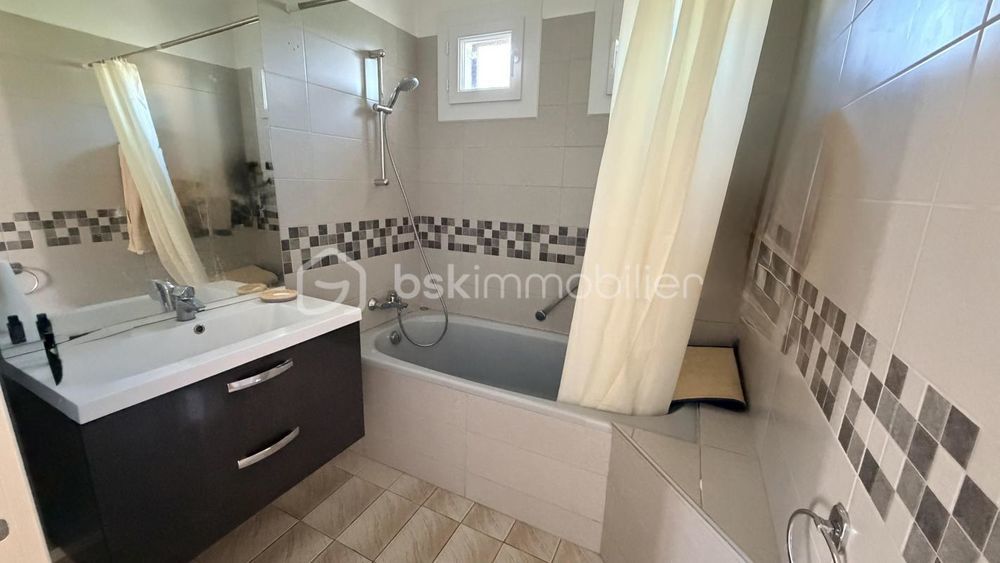 � vendre  Villa Six-Fours-les-Plages (83140)